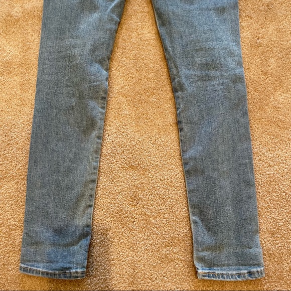 Levi’s 721 Hi Rise Light Wash Skinny Denim Jeans - Picture 10 of 11